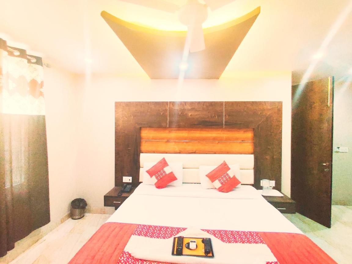 Hotel Amour By Rpi Nowe Delhi Zewnętrze zdjęcie