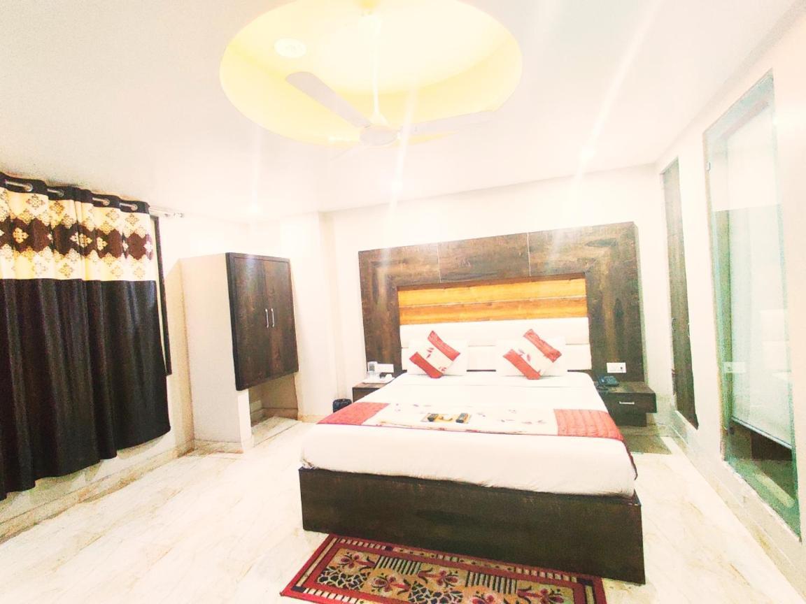 Hotel Amour By Rpi Nowe Delhi Zewnętrze zdjęcie